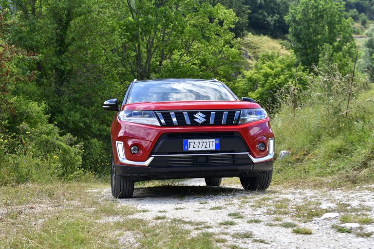 Suzuki Vitara 1.4 Boosterjet Hybrid AllGrip: la prova su strada