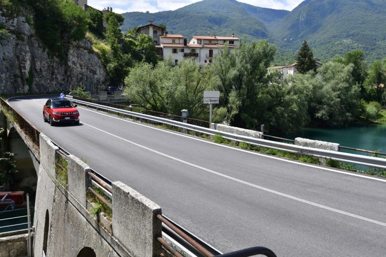 Suzuki Vitara 1.4 Boosterjet Hybrid AllGrip: la prova su strada
