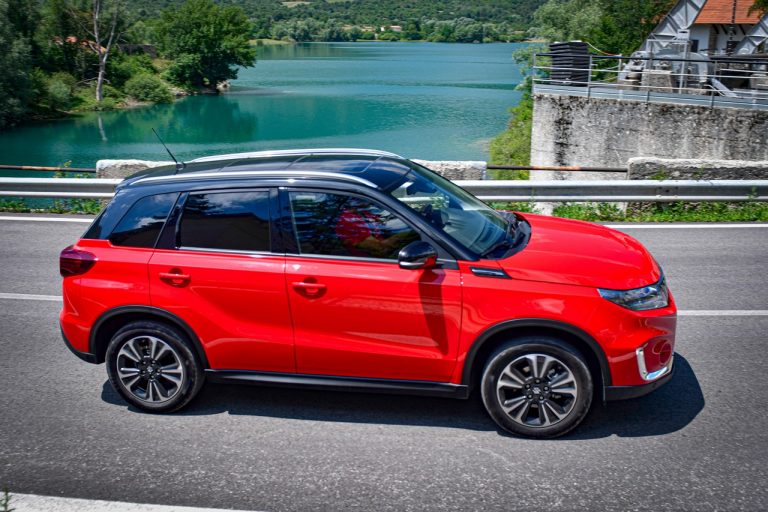 Suzuki Vitara 1.4 Boosterjet Hybrid AllGrip: la prova su strada