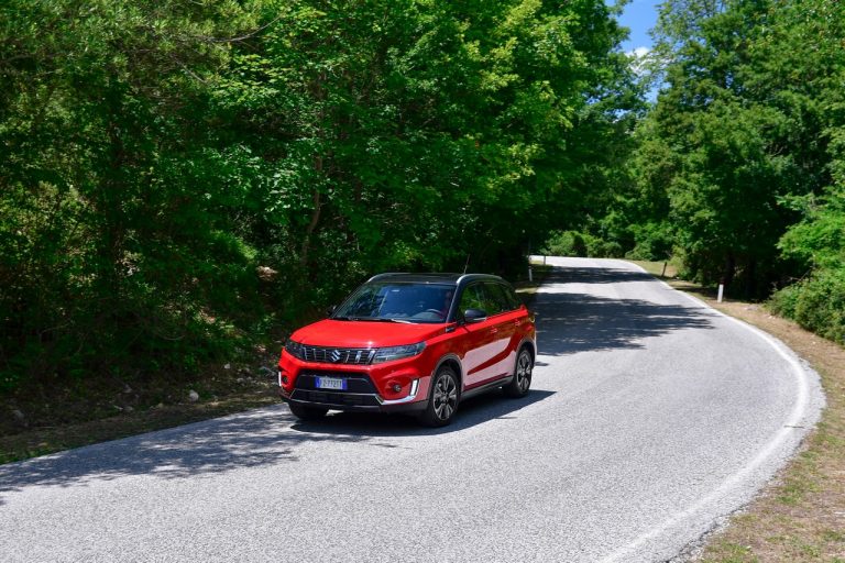 Suzuki Vitara 1.4 Boosterjet Hybrid AllGrip: la prova su strada