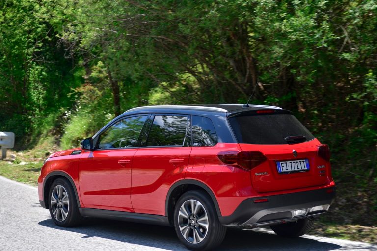 Suzuki Vitara 1.4 Boosterjet Hybrid AllGrip: la prova su strada