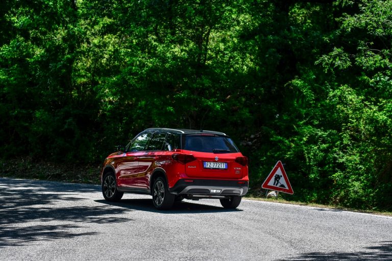 Suzuki Vitara 1.4 Boosterjet Hybrid AllGrip: la prova su strada