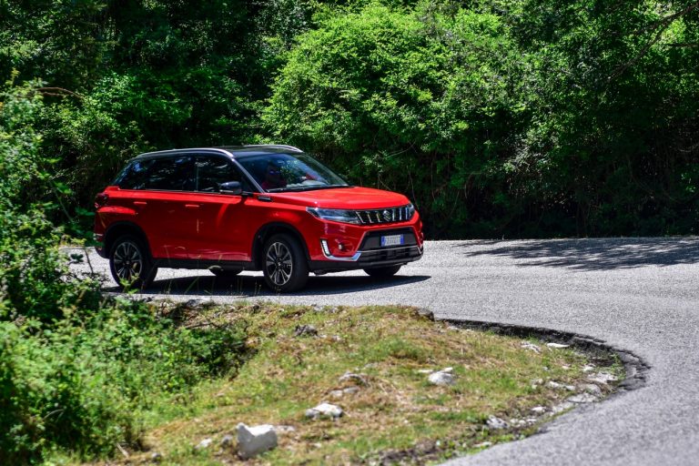 Suzuki Vitara 1.4 Boosterjet Hybrid AllGrip: la prova su strada