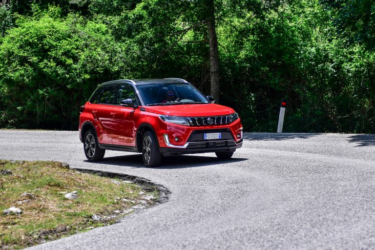 Suzuki Vitara 1.4 Boosterjet Hybrid AllGrip: la prova su strada