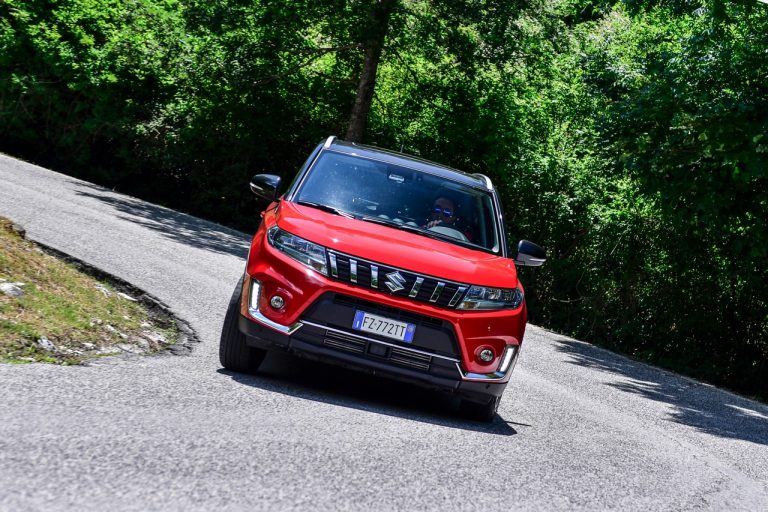 Suzuki Vitara 1.4 Boosterjet Hybrid AllGrip: la prova su strada