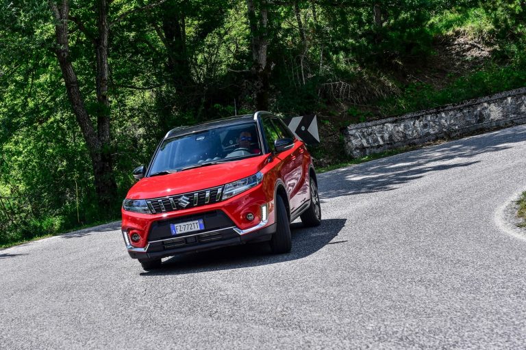 Suzuki Vitara 1.4 Boosterjet Hybrid AllGrip: la prova su strada
