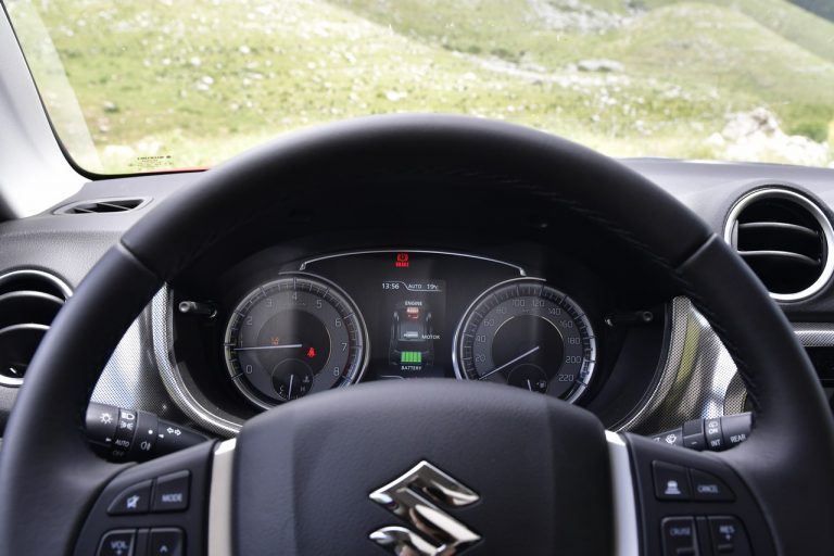 Suzuki Vitara 1.4 Boosterjet Hybrid AllGrip: la prova su strada