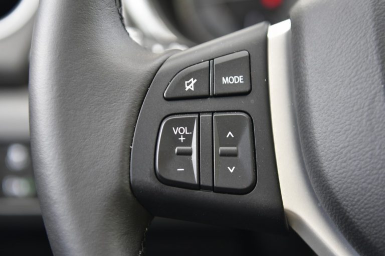 Suzuki Vitara 1.4 Boosterjet Hybrid AllGrip: la prova su strada