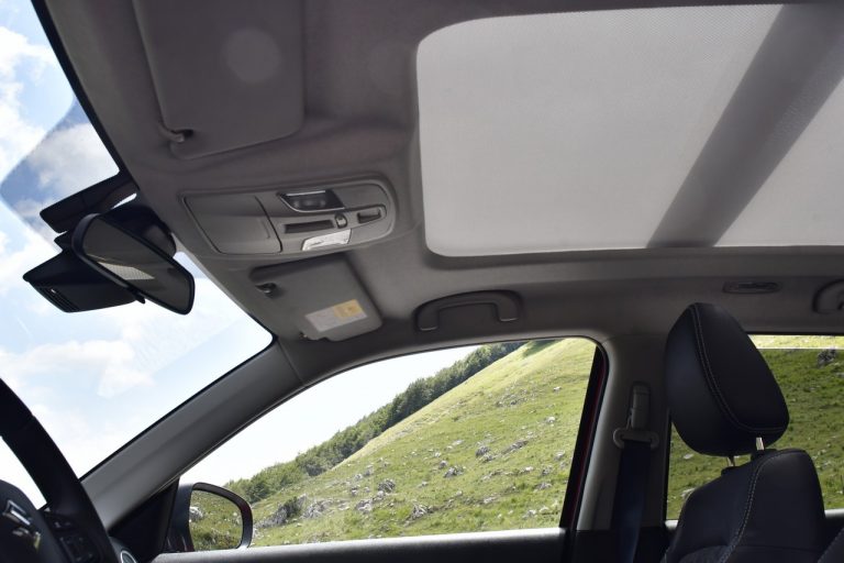 Suzuki Vitara 1.4 Boosterjet Hybrid AllGrip: la prova su strada