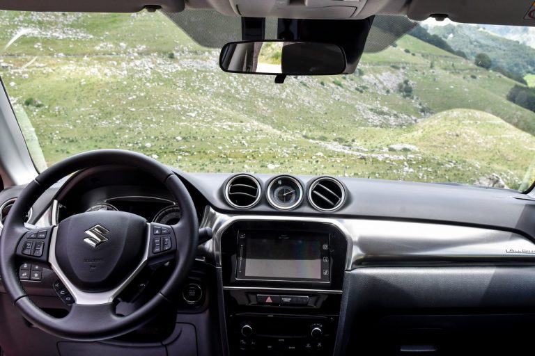 Suzuki Vitara 1.4 Boosterjet Hybrid AllGrip: la prova su strada