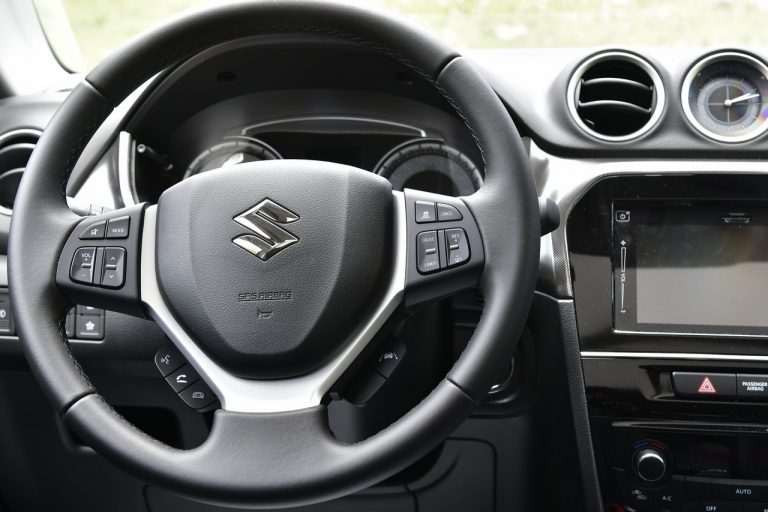 Suzuki Vitara 1.4 Boosterjet Hybrid AllGrip: la prova su strada