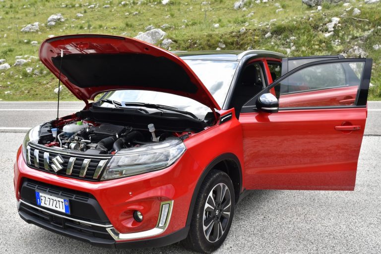 Suzuki Vitara 1.4 Boosterjet Hybrid AllGrip: la prova su strada