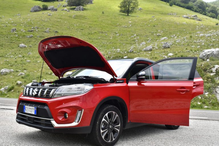Suzuki Vitara 1.4 Boosterjet Hybrid AllGrip: la prova su strada