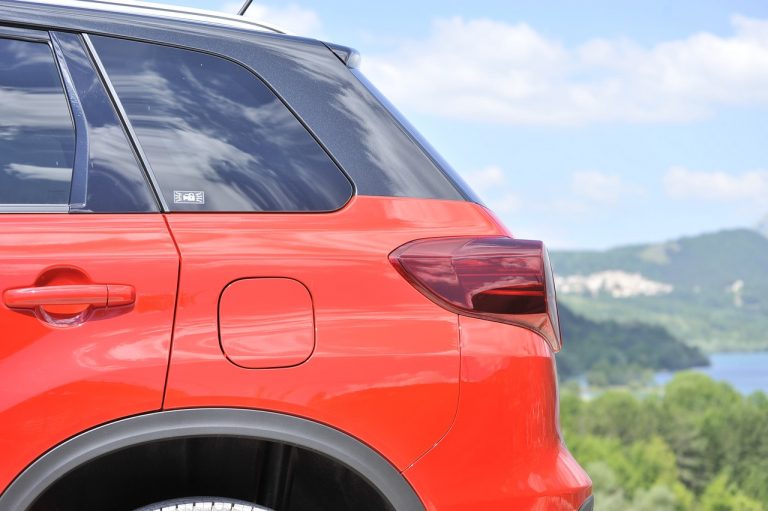 Suzuki Vitara 1.4 Boosterjet Hybrid AllGrip: la prova su strada
