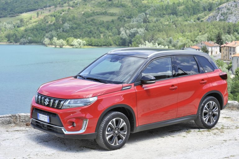Suzuki Vitara 1.4 Boosterjet Hybrid AllGrip: la prova su strada