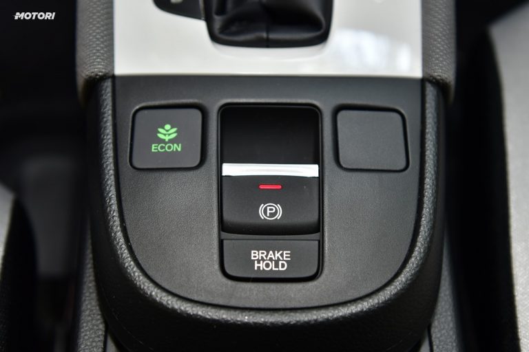 Honda Jazz Crosstar 1.5 Hev eCVT: prima prova
