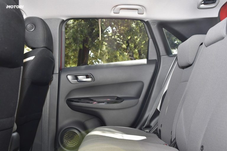Honda Jazz Crosstar 1.5 Hev eCVT: prima prova