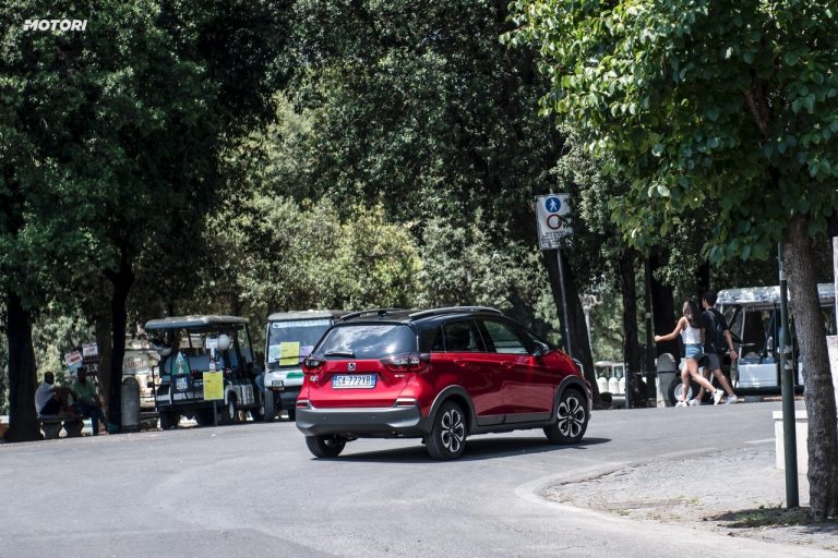 Honda Jazz Crosstar 1.5 Hev eCVT: prima prova