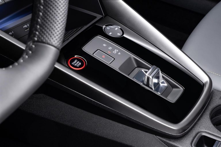 Nuova Audi S3 Sportback e A3 Sedan: immagini ufficiali