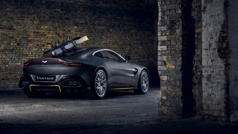 Aston Martin Vantage 007 Edition e DBS Superleggera 007: immagini ufficiali