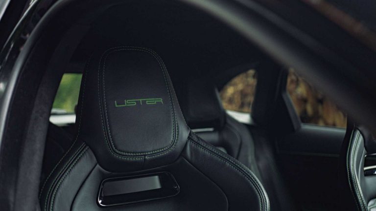 Jaguar F-Pace by Lister Stealth: immagini ufficiali
