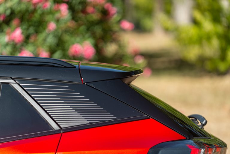 Peugeot 2008 1.2 PureTech GT: la prova su strada