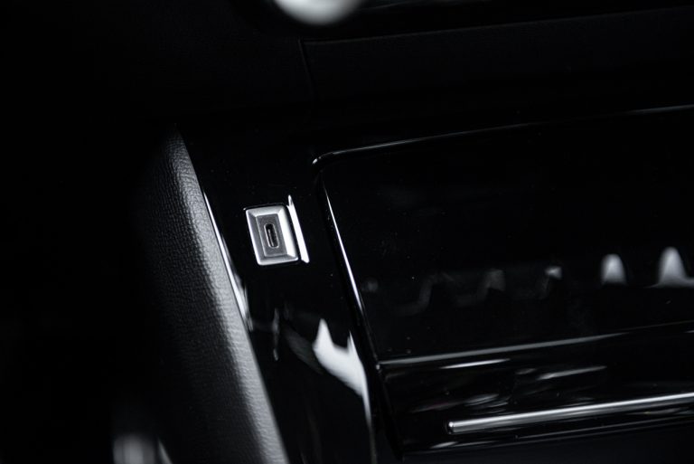 Peugeot 2008 1.2 PureTech GT: la prova su strada