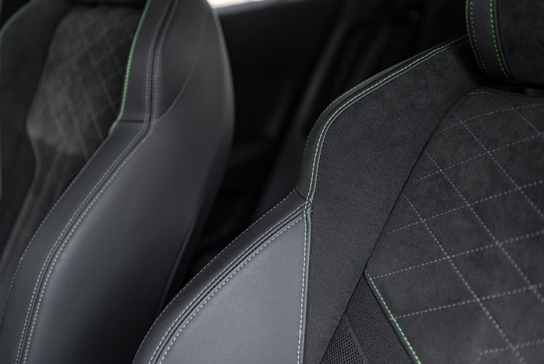 Peugeot 2008 1.2 PureTech GT: la prova su strada