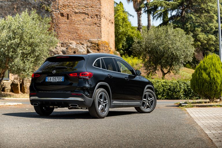 Mercedes GLA 200d Sport 4Matic: la prova su strada