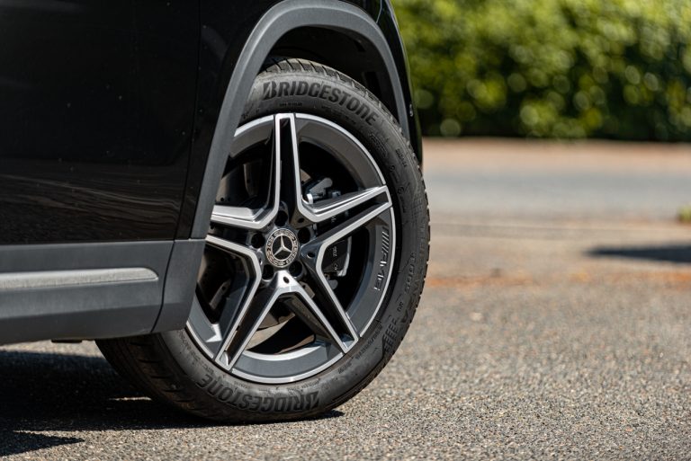 Mercedes GLA 200d Sport 4Matic: la prova su strada