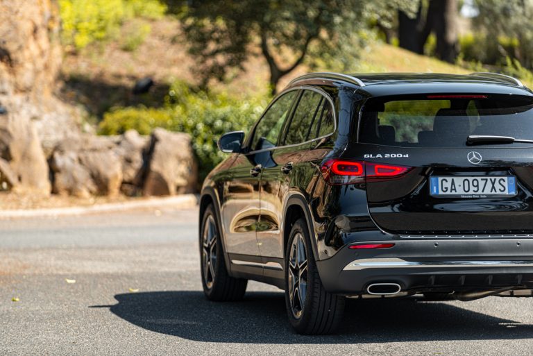 Mercedes GLA 200d Sport 4Matic: la prova su strada
