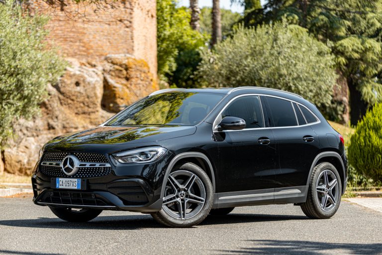 Mercedes GLA 200d Sport 4Matic: la prova su strada