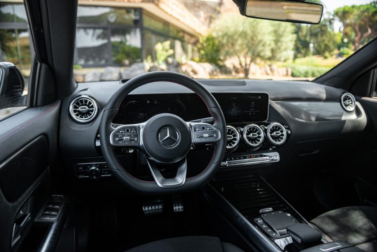 Mercedes GLA 200d Sport 4Matic: la prova su strada