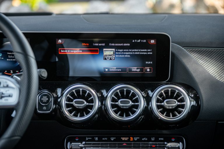 Mercedes GLA 200d Sport 4Matic: la prova su strada