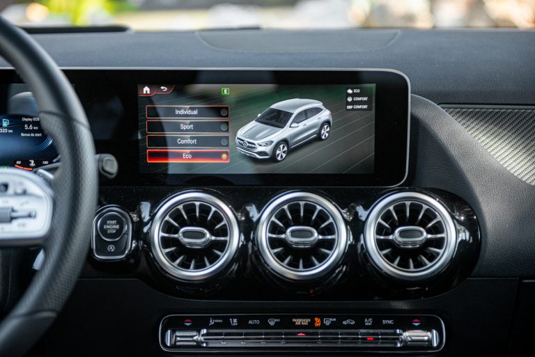 Mercedes GLA 200d Sport 4Matic: la prova su strada