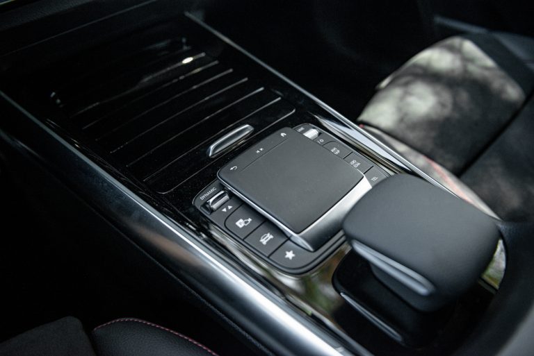 Mercedes GLA 200d Sport 4Matic: la prova su strada