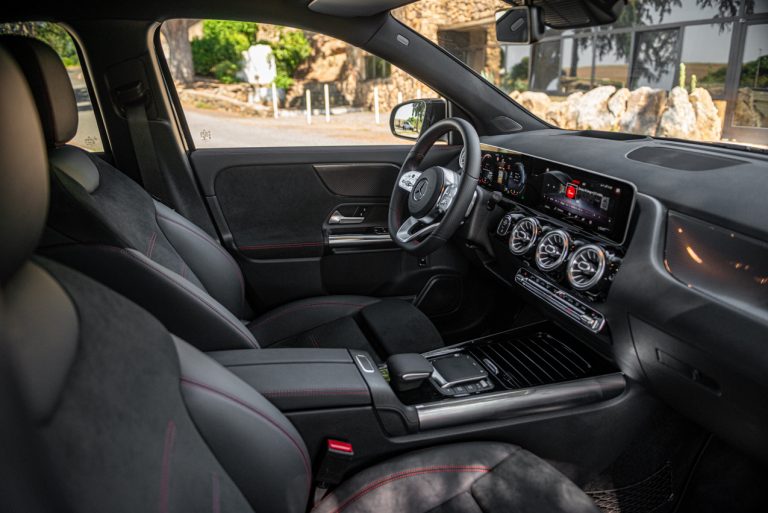Mercedes GLA 200d Sport 4Matic: la prova su strada