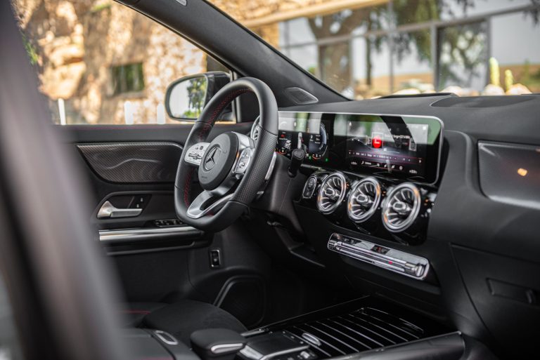 Mercedes GLA 200d Sport 4Matic: la prova su strada
