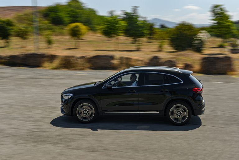 Mercedes GLA 200d Sport 4Matic: la prova su strada