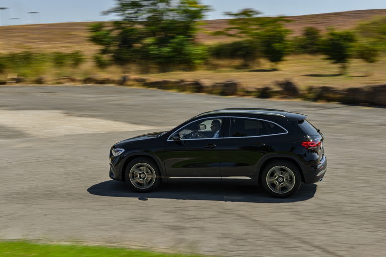 Mercedes GLA 200d Sport 4Matic: la prova su strada