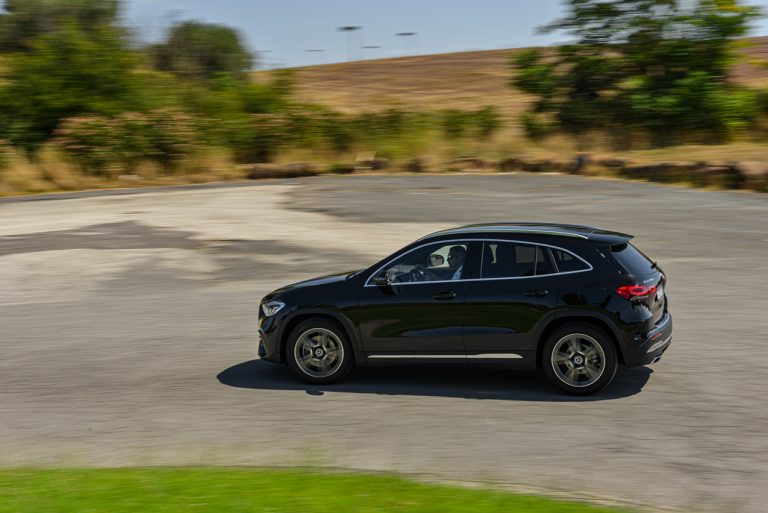 Mercedes GLA 200d Sport 4Matic: la prova su strada