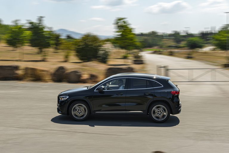 Mercedes GLA 200d Sport 4Matic: la prova su strada