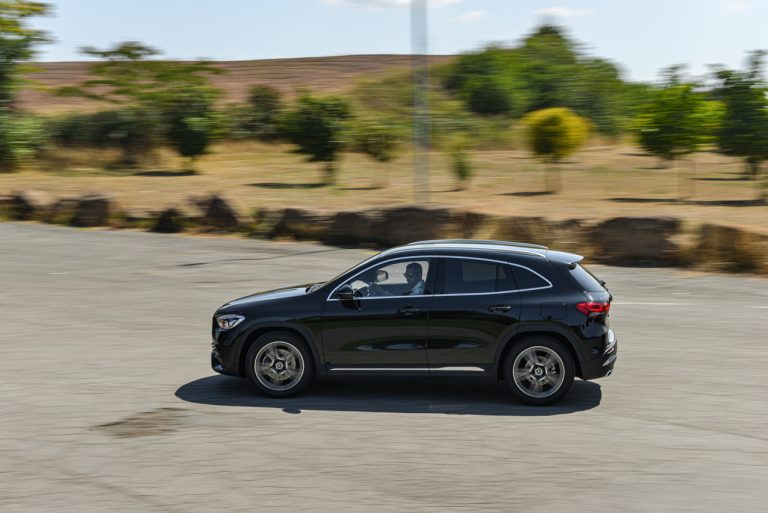 Mercedes GLA 200d Sport 4Matic: la prova su strada