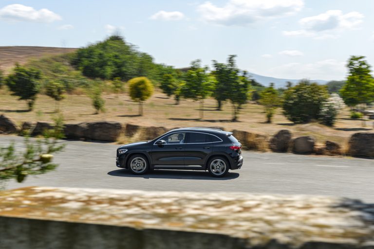 Mercedes GLA 200d Sport 4Matic: la prova su strada