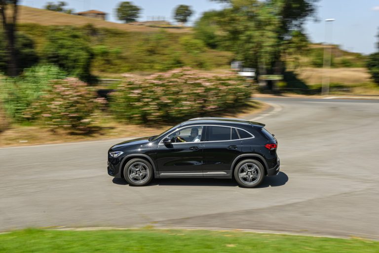 Mercedes GLA 200d Sport 4Matic: la prova su strada