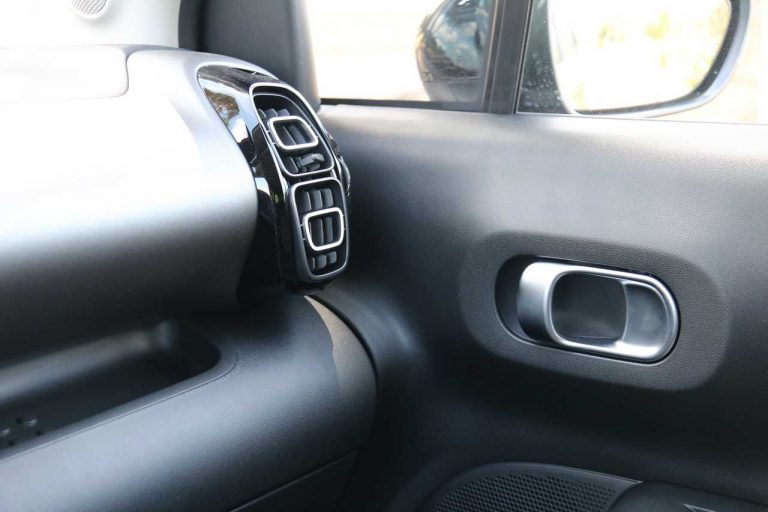Citroen C3 Aircross 1.5 BlueHDi EAT6: la prova su strada