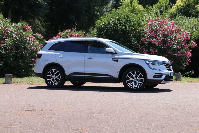 Renault Koleos Executive Blue dCi 190 X-tronic 4x4: la prova su strada