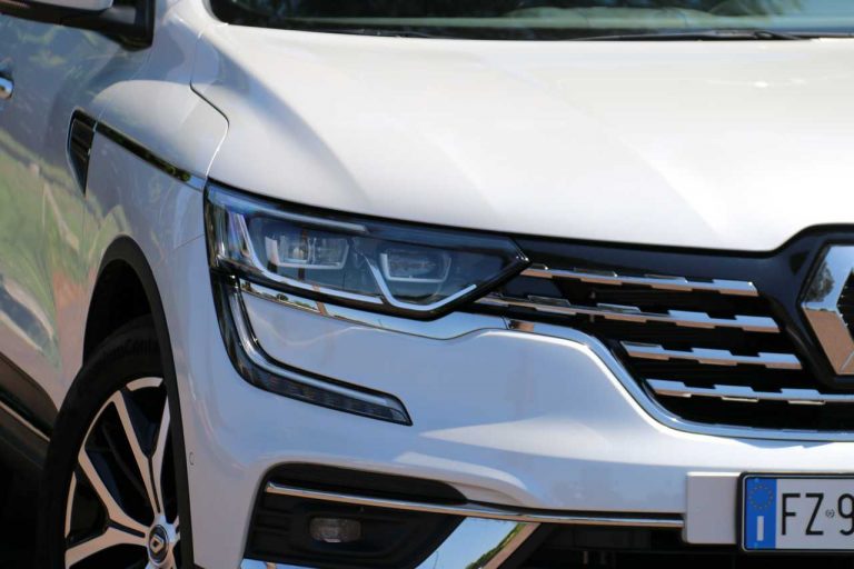 Renault Koleos Executive Blue dCi 190 X-tronic 4x4: la prova su strada