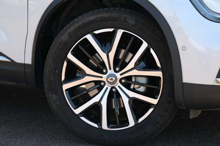 Renault Koleos Executive Blue dCi 190 X-tronic 4x4: la prova su strada