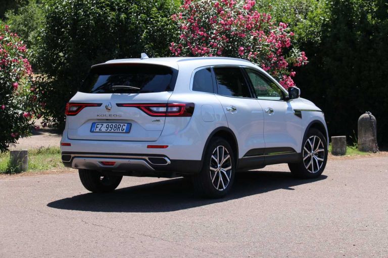Renault Koleos Executive Blue dCi 190 X-tronic 4x4: la prova su strada